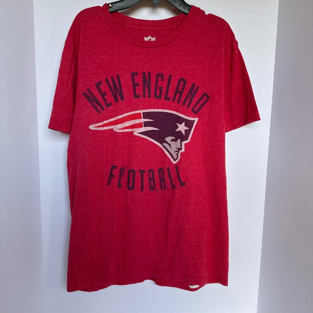 NFL New England Patriots Football‎ Graphic T-Shirt Mens Medium Red